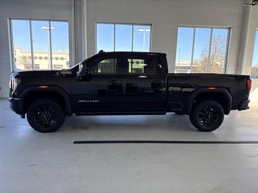 2026 GMC Sierra 2500 AT4