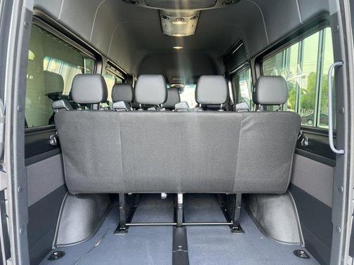 2024 Mercedes-Benz Sprinter 2500 144 WB Standard Roof Passenger