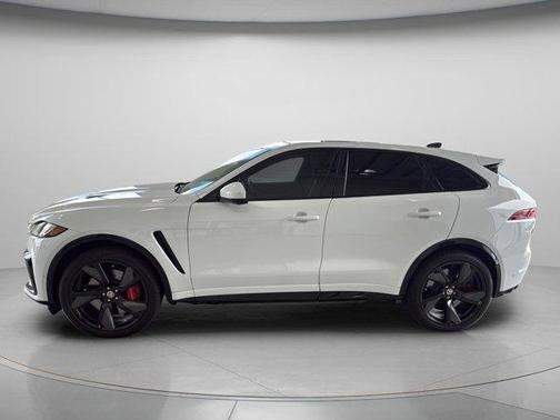 Fuji White 2022 Jaguar F-PACE SVR
