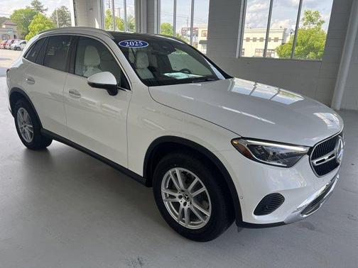 2025 Mercedes-Benz GLC 300 Base