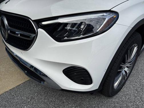 2026 Mercedes-Benz GLC 300 Base 4MATIC