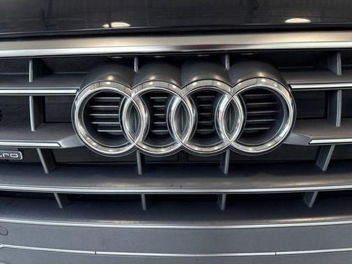 2018 Audi Q5 2.0T Tech Premium