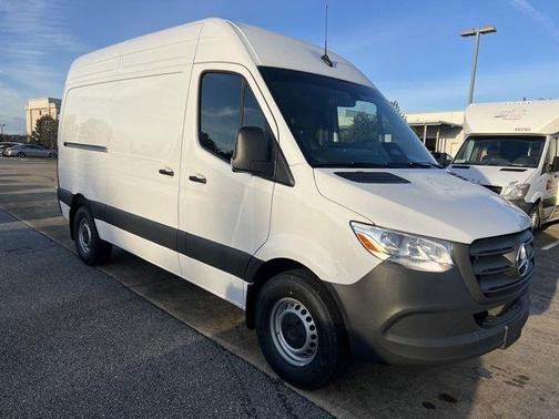 2025 Mercedes-Benz Sprinter 2500 Standard Roof