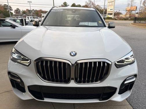 2021 BMW X5 M50i
