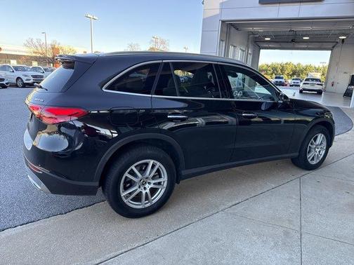 2025 Mercedes-Benz GLC 300 Base