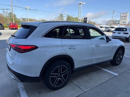 2026 Mercedes-Benz GLC 300 Base 4MATIC