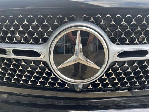 2025 Mercedes-Benz GLE 450e Base 4MATIC