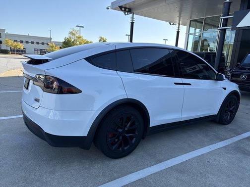2025 Tesla Model X Base