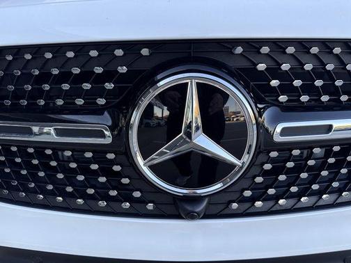 2026 Mercedes-Benz GLB 250 Base