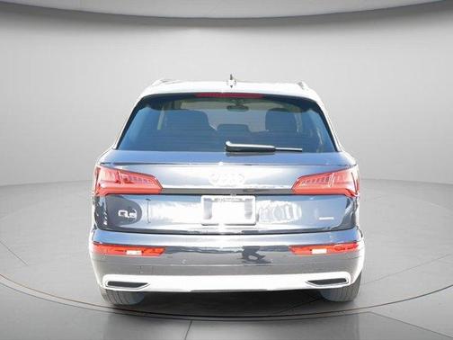 2020 Audi Q5 45 Prestige