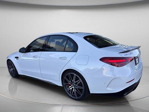 2024 Mercedes-Benz AMG C 63 S E Performance