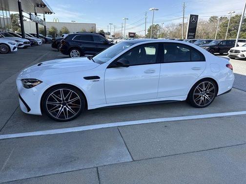 2024 Mercedes-Benz AMG C 63 S E Performance