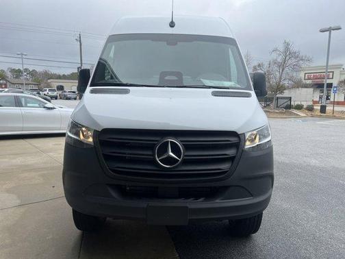2025 Mercedes-Benz Sprinter 2500 Standard Roof