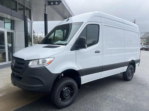 2025 Mercedes-Benz Sprinter 2500 Standard Roof