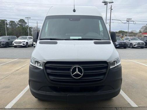 2024 Mercedes-Benz Sprinter 2500 