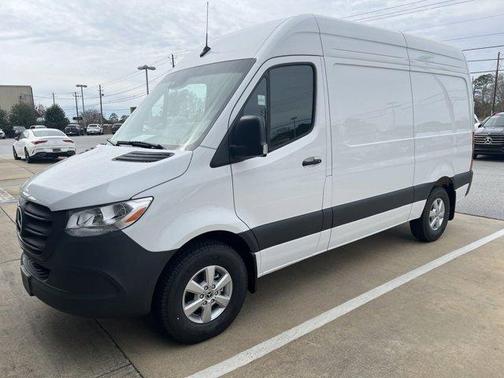 2024 Mercedes-Benz Sprinter 2500 Standard Roof 4-Cyl Diesel HO