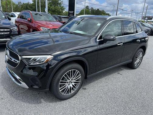 2025 Mercedes-Benz GLC 300 Base