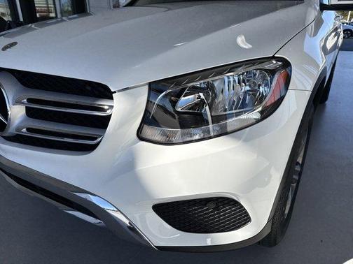 2019 Mercedes-Benz GLC 300 Base