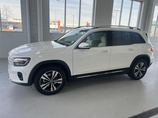 2025 Mercedes-Benz GLB 250 Base