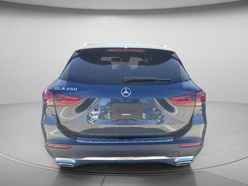 2021 Mercedes-Benz GLA 250 Base