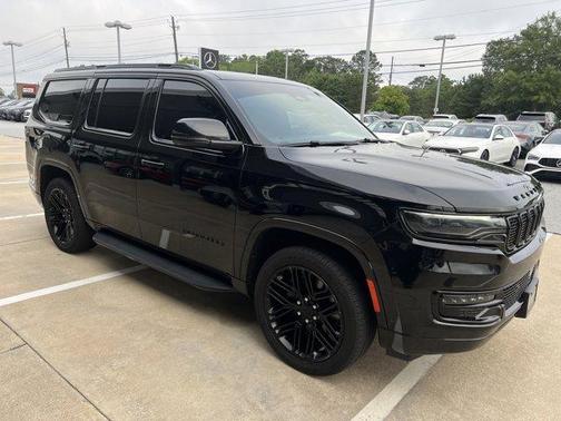 2022 Jeep Wagoneer Series II