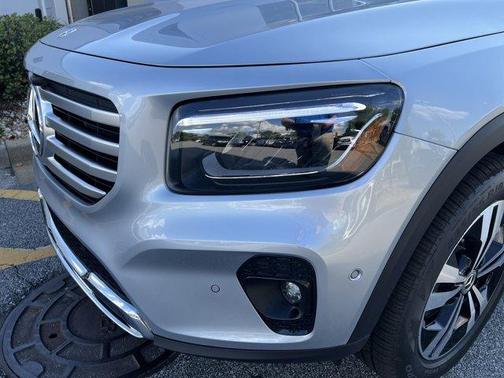 2025 Mercedes-Benz GLB 250 Base