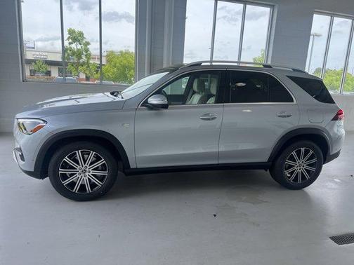 2025 Mercedes-Benz GLE 450e Base 4MATIC