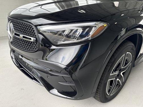 2026 Mercedes-Benz GLC 300 Base 4MATIC