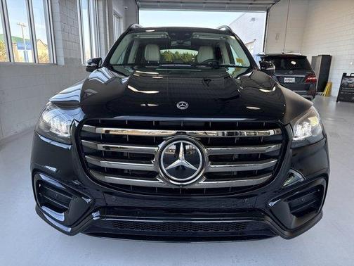 2024 Mercedes-Benz GLS 450 4MATIC