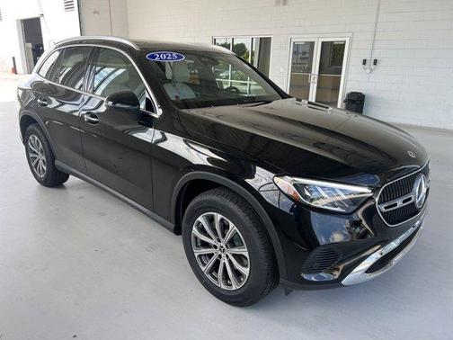2025 Mercedes-Benz GLC 300 Base