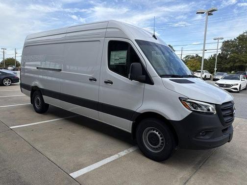 2026 Mercedes-Benz Sprinter 2500 High Roof