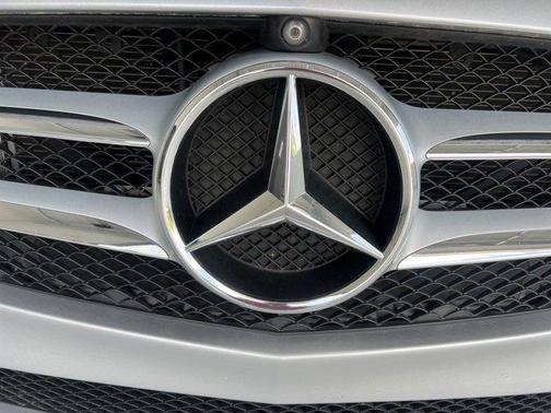 2016 Mercedes-Benz C-Class C 300