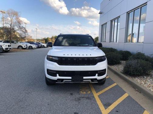2025 Jeep Wagoneer Series II Overland