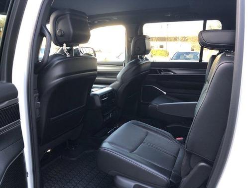 2025 Jeep Wagoneer Series II Overland