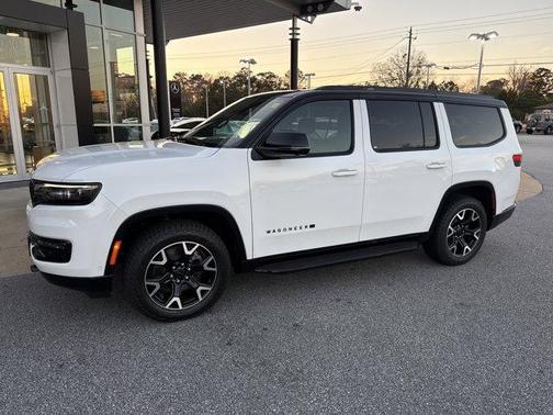 2025 Jeep Wagoneer Series II Overland