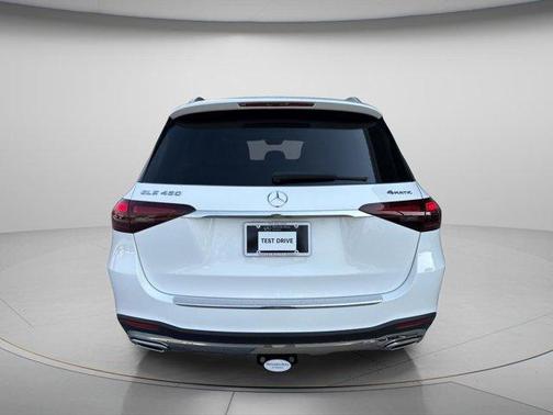 2026 Mercedes-Benz GLE 450 4MATIC