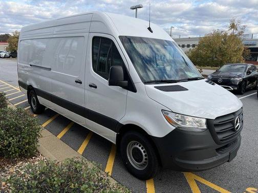 2025 Mercedes-Benz Sprinter 2500 High Roof