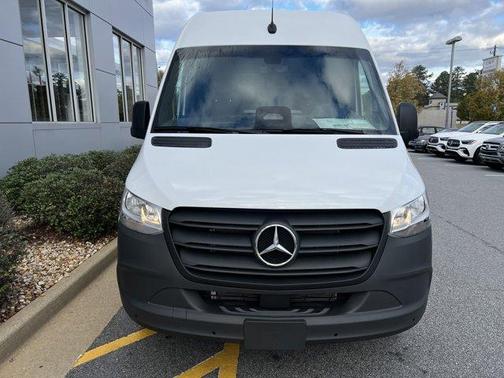 2025 Mercedes-Benz Sprinter 2500 High Roof