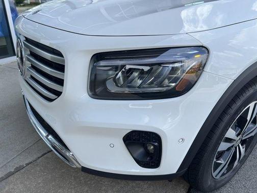 2025 Mercedes-Benz GLB 250 Base