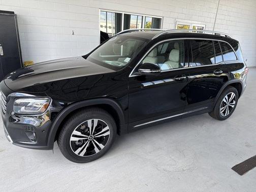 2026 Mercedes-Benz GLB 250 Base