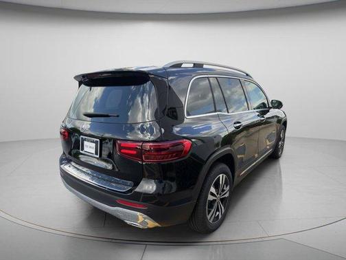 2025 Mercedes-Benz GLB 250 Base