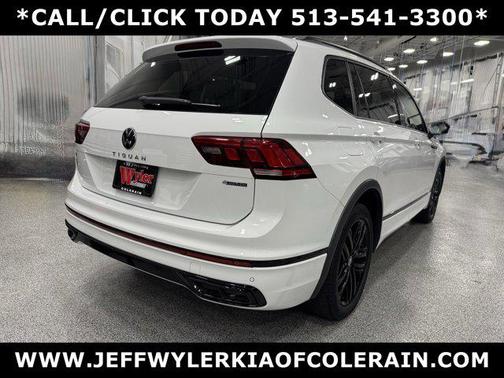 2022 Volkswagen Tiguan 2.0T SE R-Line Black 4MOTION