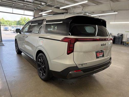 2026 Kia Carnival Hybrid SX