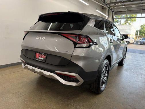 2025 Kia Sportage Hybrid LX