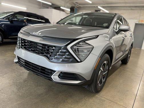 2025 Kia Sportage Hybrid LX