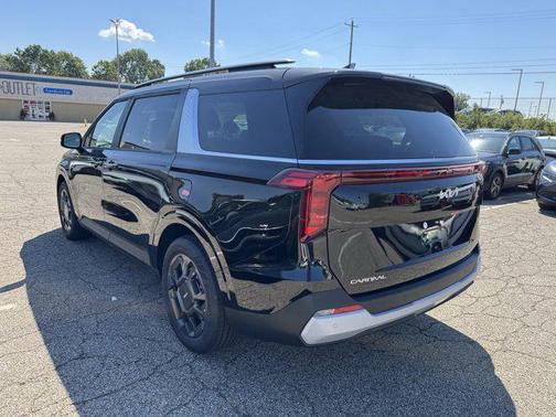 2026 Kia Carnival Hybrid EX