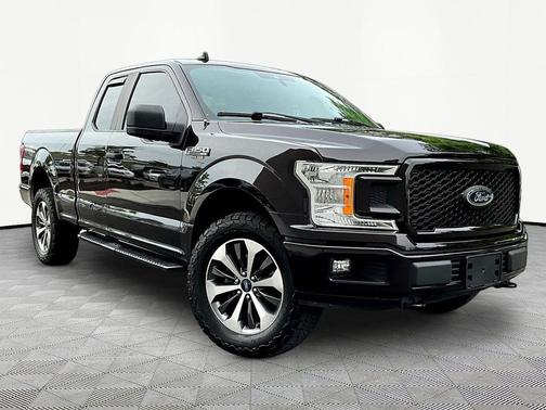 Magma Red Metallic 2020 Ford F-150 XL