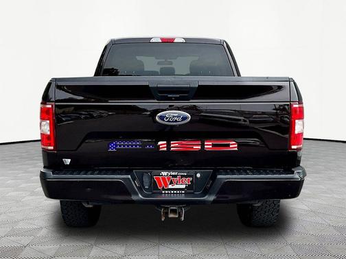 Magma Red Metallic 2020 Ford F-150 XL