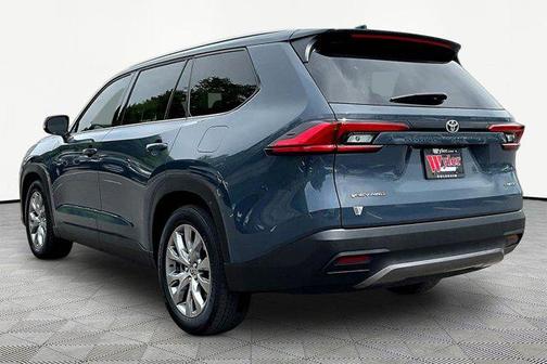 Storm Cloud 2024 Toyota Grand Highlander Hybrid XLE