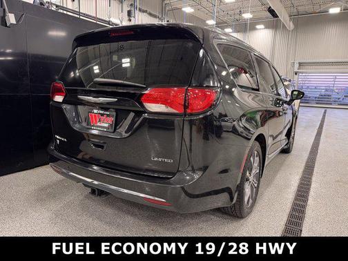 2018 Chrysler Pacifica Limited